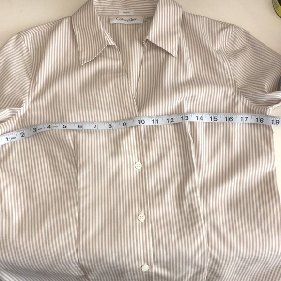 - Calvin Klein button down suit shirt size 6 - Picture 10 of 10